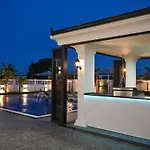 Arden Luxury Pool By Ps