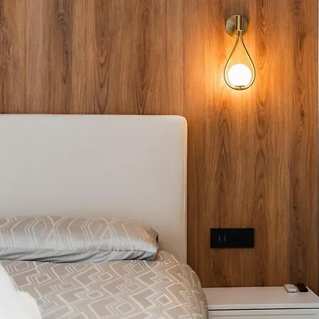 Вилла Arden Luxury Pool By Ps