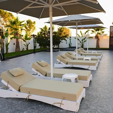 Arden Luxury Pool Villa By Premium Selection