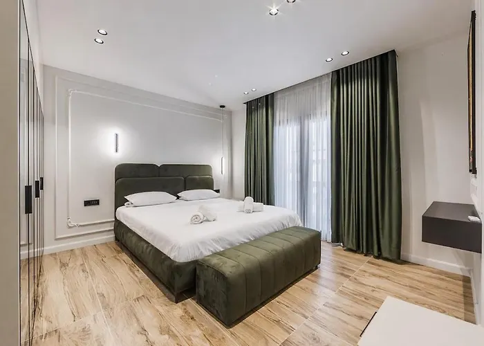 Вилла Arden Luxury Pool By Ps Bisht Kamez