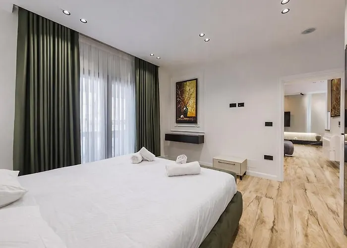 Вилла Arden Luxury Pool By Ps Bisht Kamez