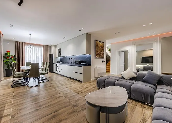 Arden Luxury Pool By Ps Вилла Bisht Kamez