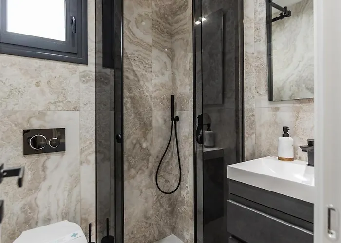 Arden Luxury Pool By Ps Вилла Bisht Kamez