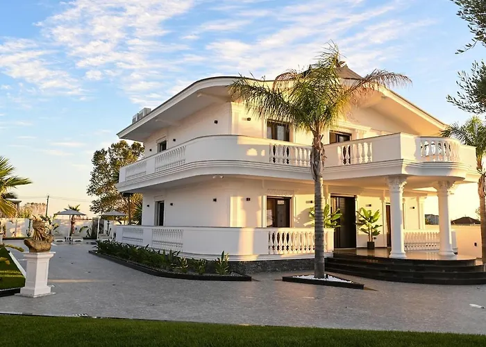 Arden Luxury Pool By Ps Вилла *