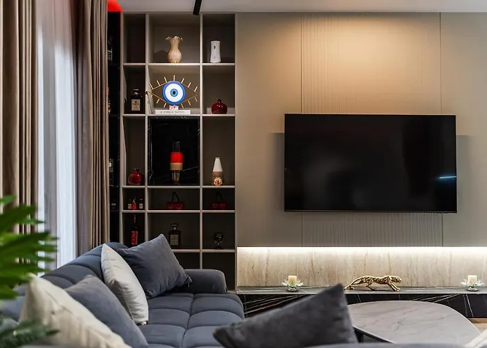 Arden Luxury Pool By Ps