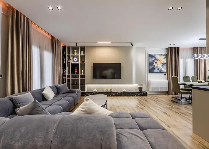 Вилла Arden Luxury Pool By Ps Bisht Kamez