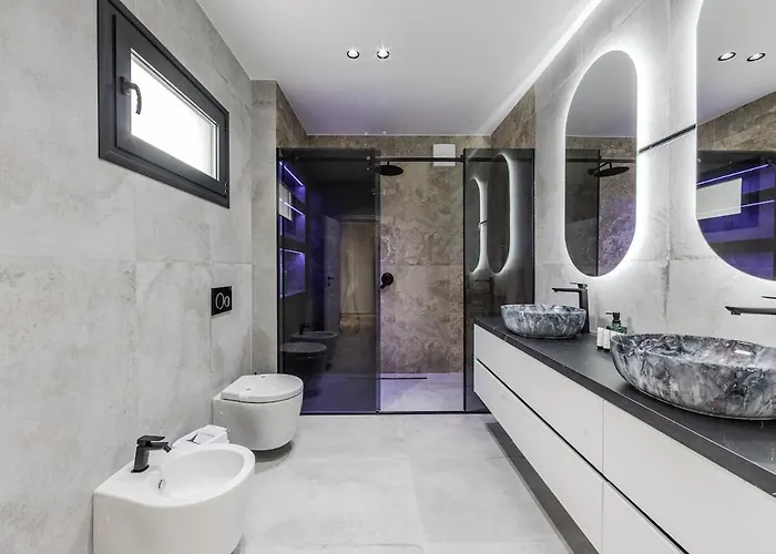 Вилла Arden Luxury Pool By Ps
