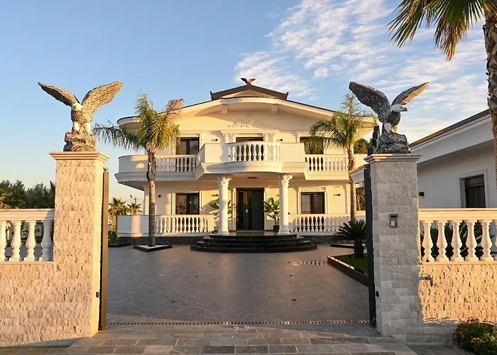 Вилла Arden Luxury Pool By Ps *